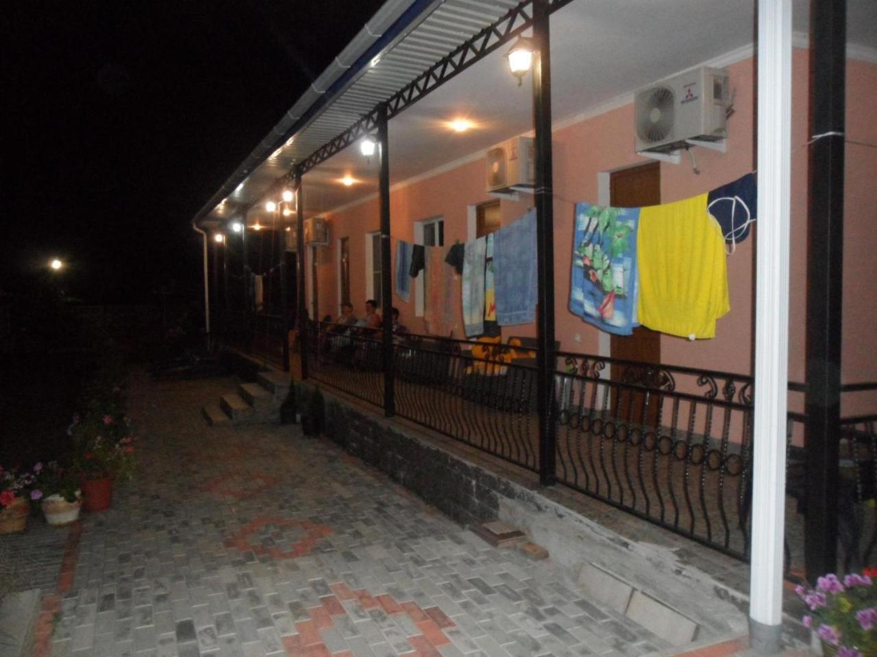 Galina Guest House Alakhadzi Екстер'єр фото